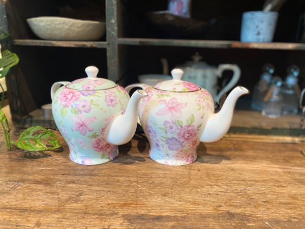 Blossom Teapot - Image 2