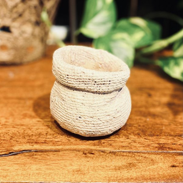 Mini Almond Planters